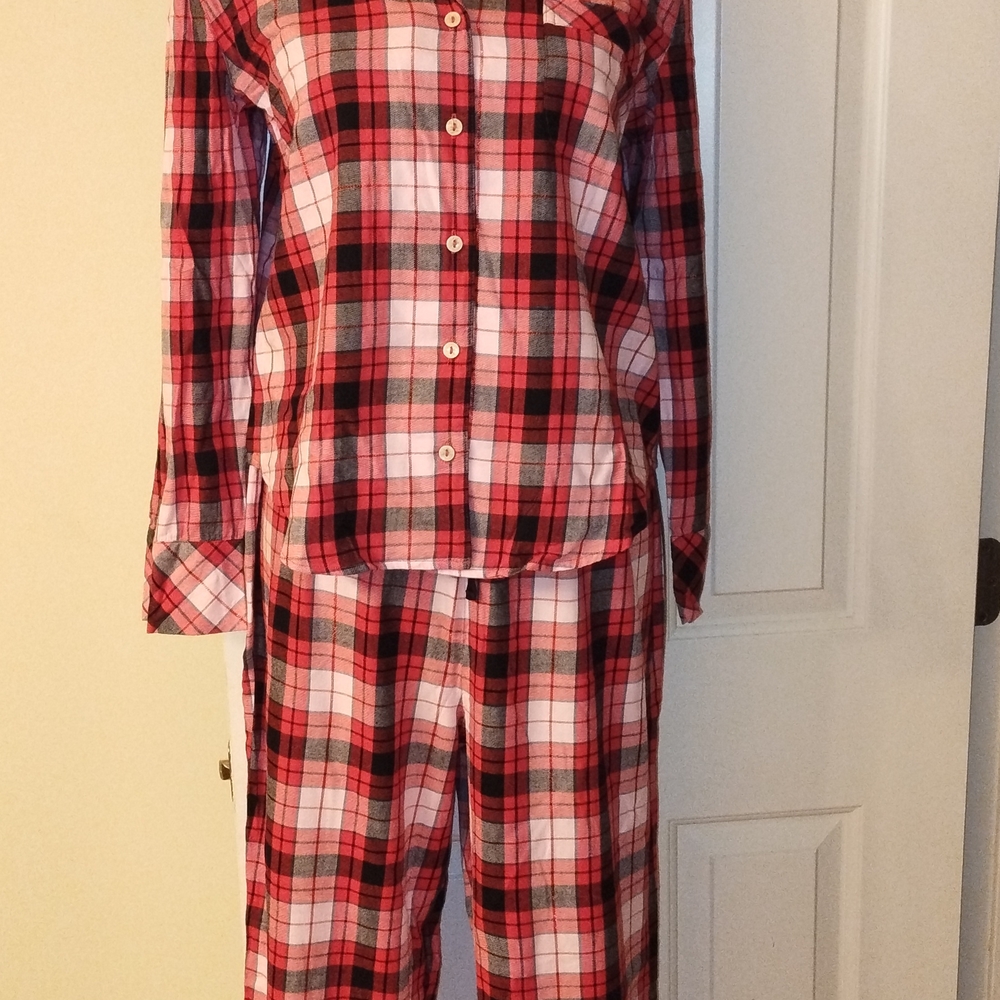 Victoria's Secret Women's Plaid Pajama Set - Red, Black, and White